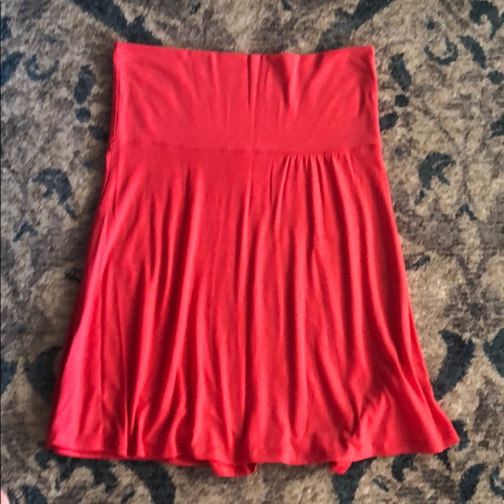 Coral drop waist skirt